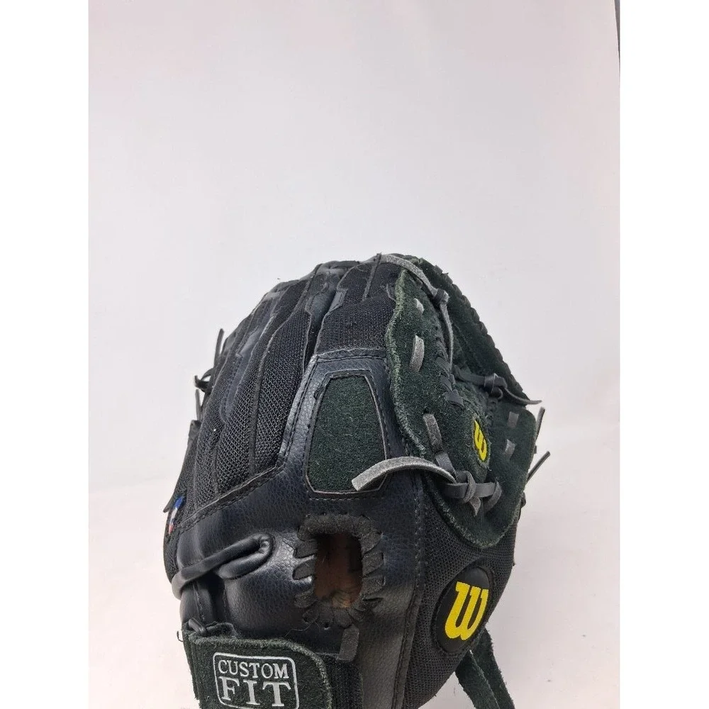Wilson Baseball Glove A300  TR12 RH Throw 12